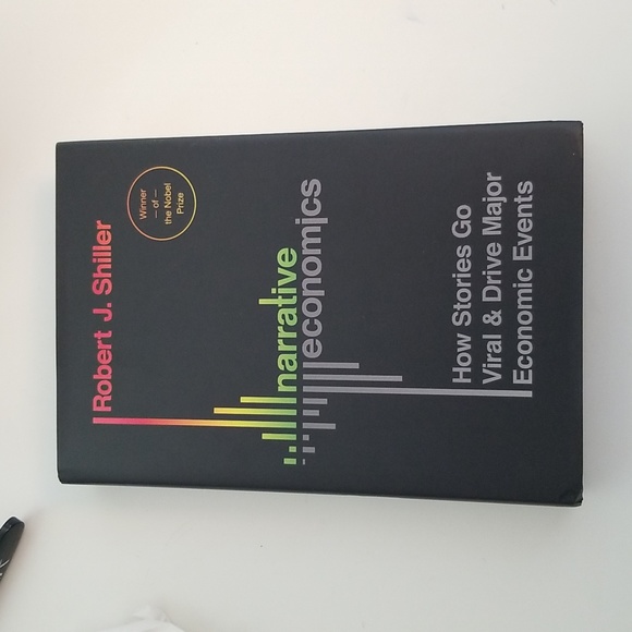 Narrative Economics Book by Robert J. Shiller Autographed by author. - Picture 1 of 7